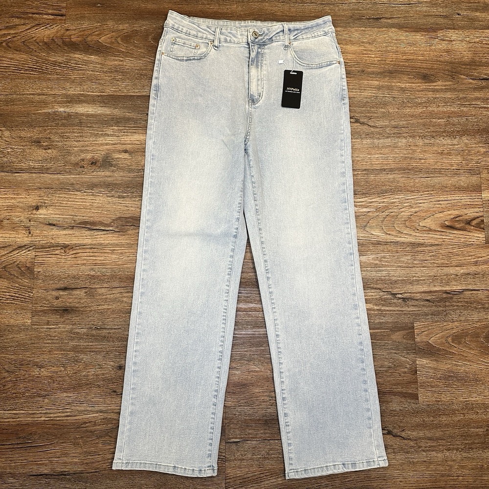 NV Felix Womens XL NWT Light Wash High Rise Straight Leg Relaxed Jeans